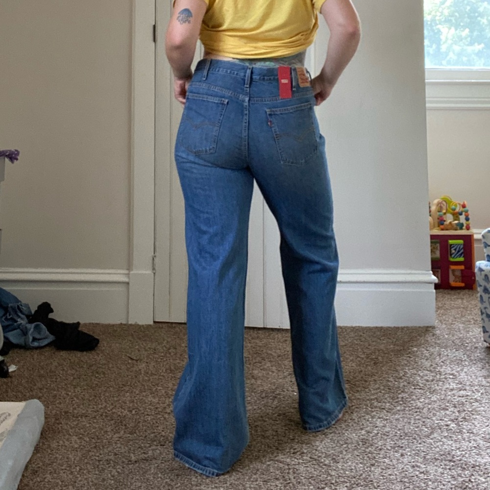NWT Vintage Wide Leg Levi’s